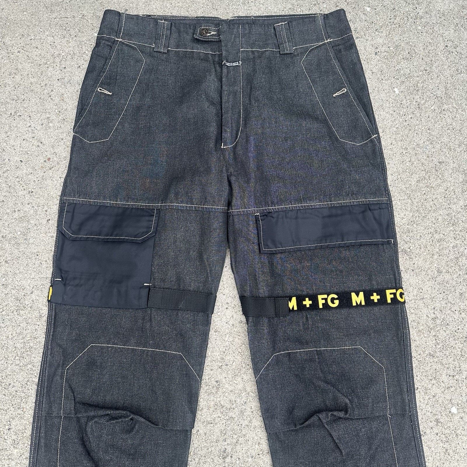 Marithe + Francois Girbaud × Vintage Vintage Marithe Francois Girbaud Black Denim Cargo Pants Size US 38 / EU 54 - 2 Thumbnail