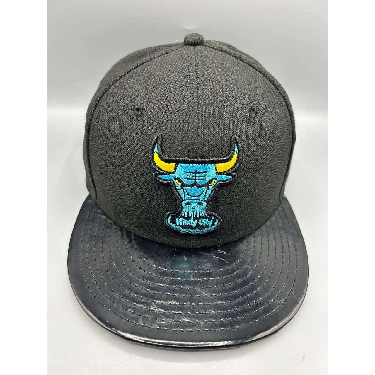 New Era Chicago Bulls Hat Men M-L Black Embroidered NBA Strap Back Size ONE SIZE - 1 Thumbnail