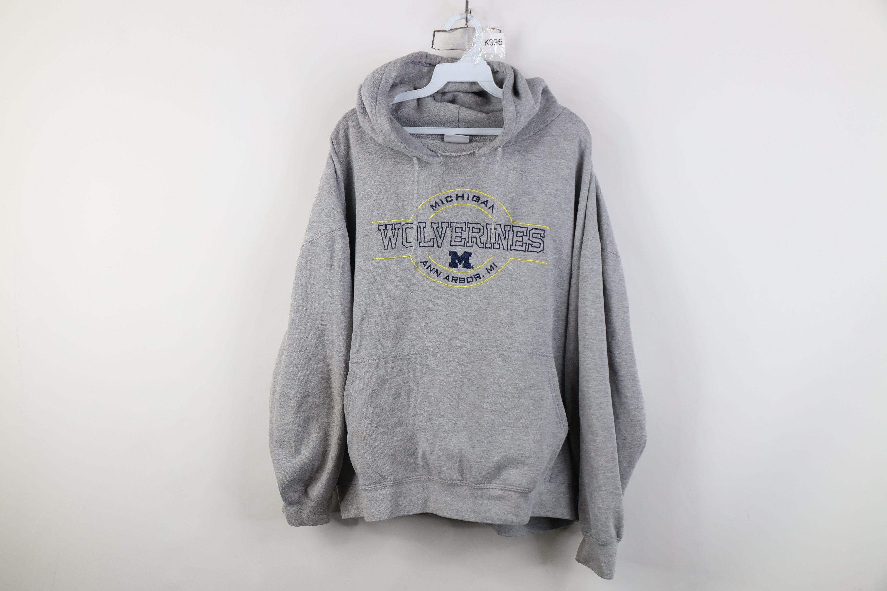 Vintage Vintage Boxy Fit University of Michigan Hoodie Sweatshirt Size XXL / US 16-18 / IT 52-54 - 1 Thumbnail