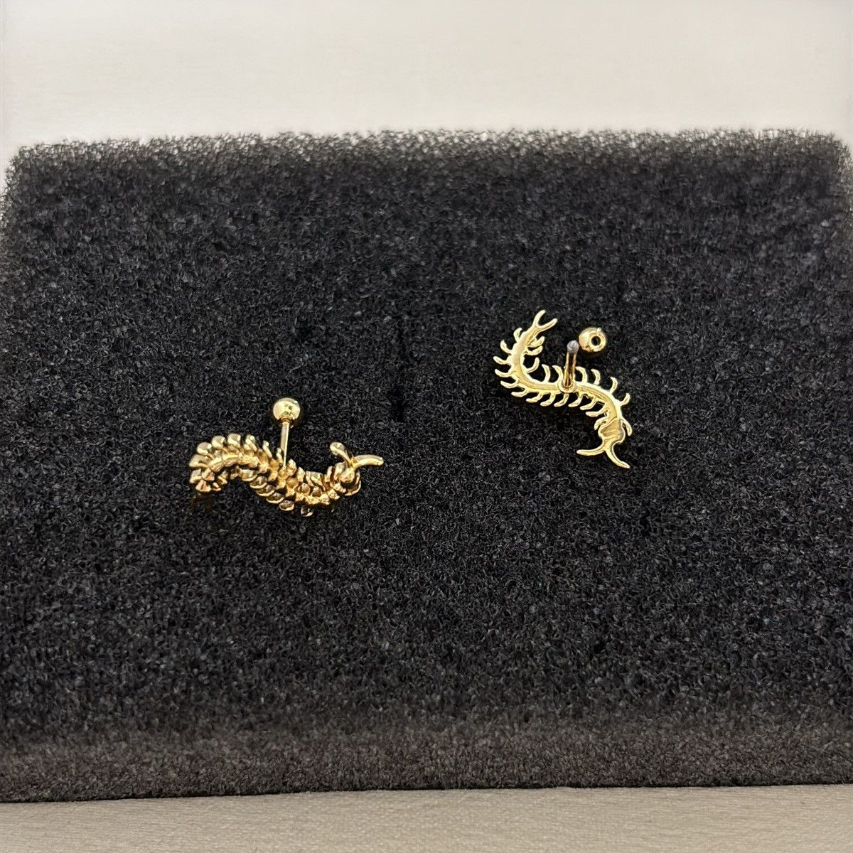 Other Centipede Stud Earrings for Men Women Punk Hip Hop Unisex Size ONE SIZE - 2 Thumbnail