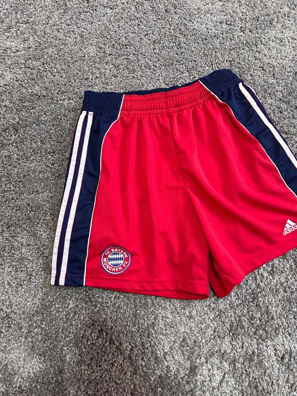 Adidas ADIDAS FC BAYERN MUNICH 1999/2001 SHORTS FOOTBALL SOCCER Size US 32 / EU 48 - 2 Thumbnail