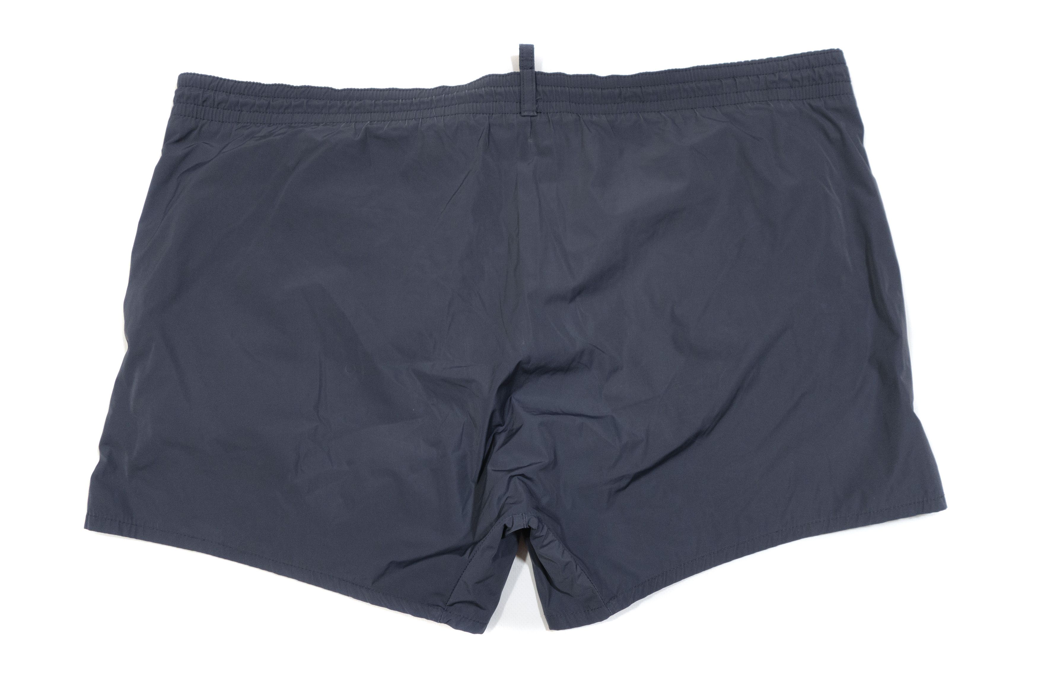 Dsquared2 Big Logo Swim Shorts Size US 32 / EU 48 - 2 Thumbnail