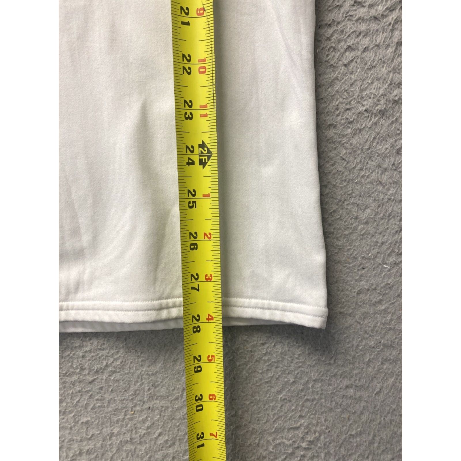 Under Armour VINTAGE Under Armour Women's Athletic Compression Mock Neck Shirt XL White Activewear Size XL / US 12-14 / IT 48-50 - 5 Thumbnail