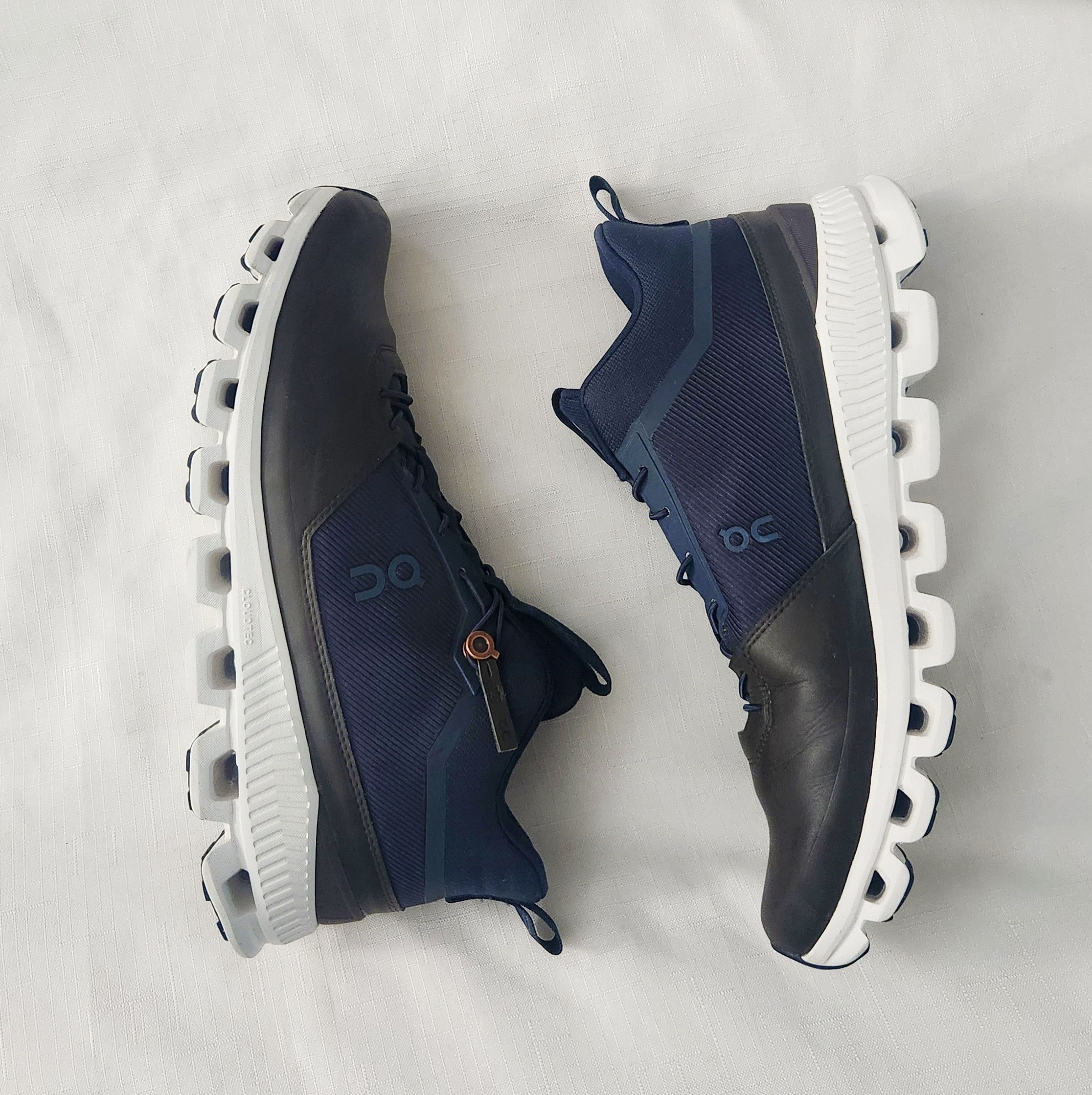 On On Running Cloud Hi Ink Brown Navy Blue Men's SZ 10 sneaker Size US 10 / EU 43 - 12 Thumbnail