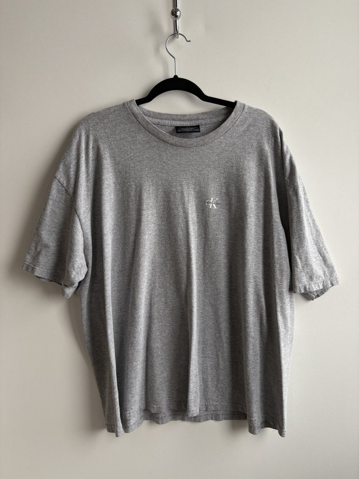 Calvin Klein Vintage Boxy 90s Calvin Klein Jeans CK Logo Gray T-shirt Size US XL / EU 56 / 4 - 1 Thumbnail