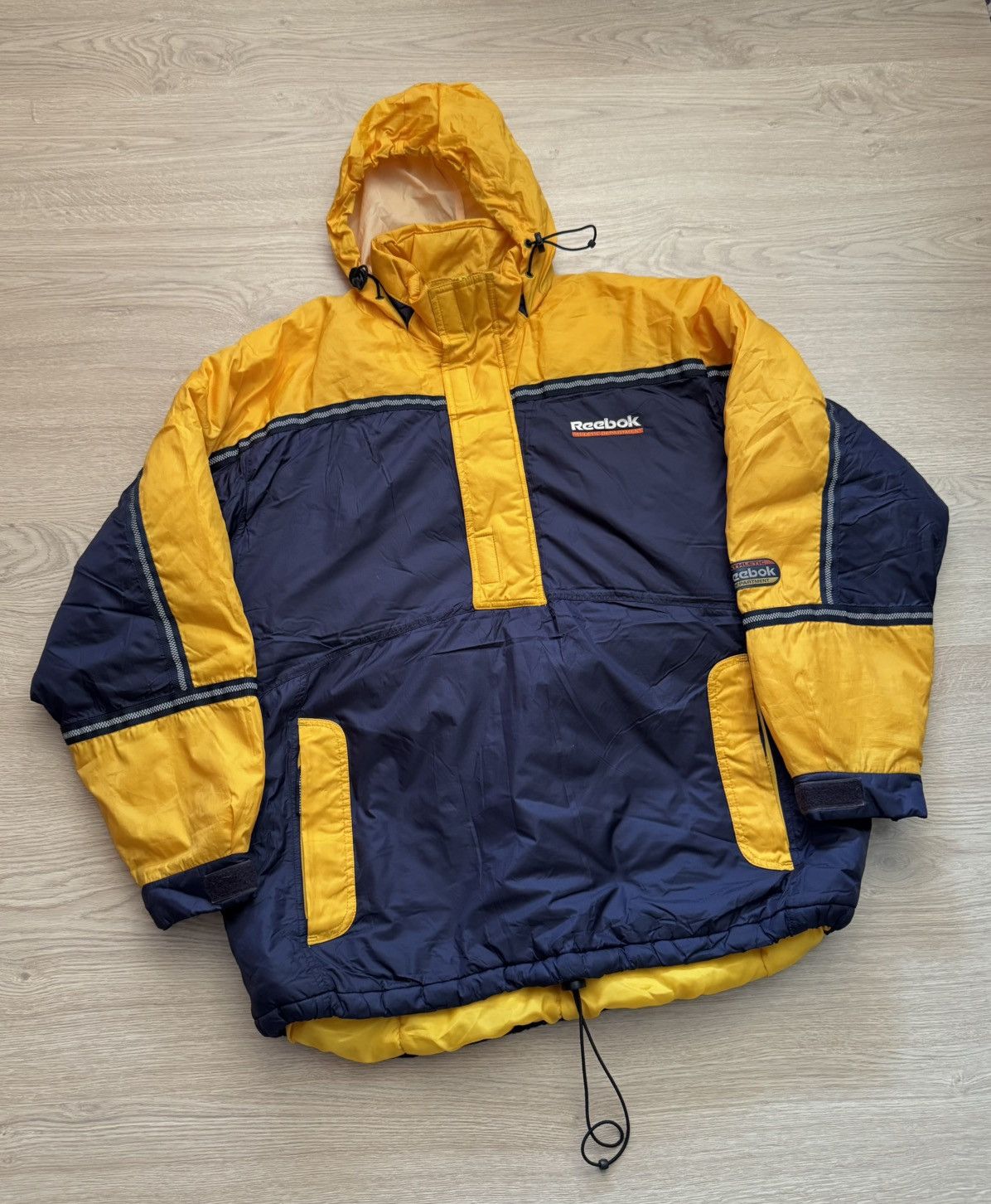 ジャケット・アウター 90's Reebok nylon jacket 90s Reebok Nylon Jacket – H アッシュ