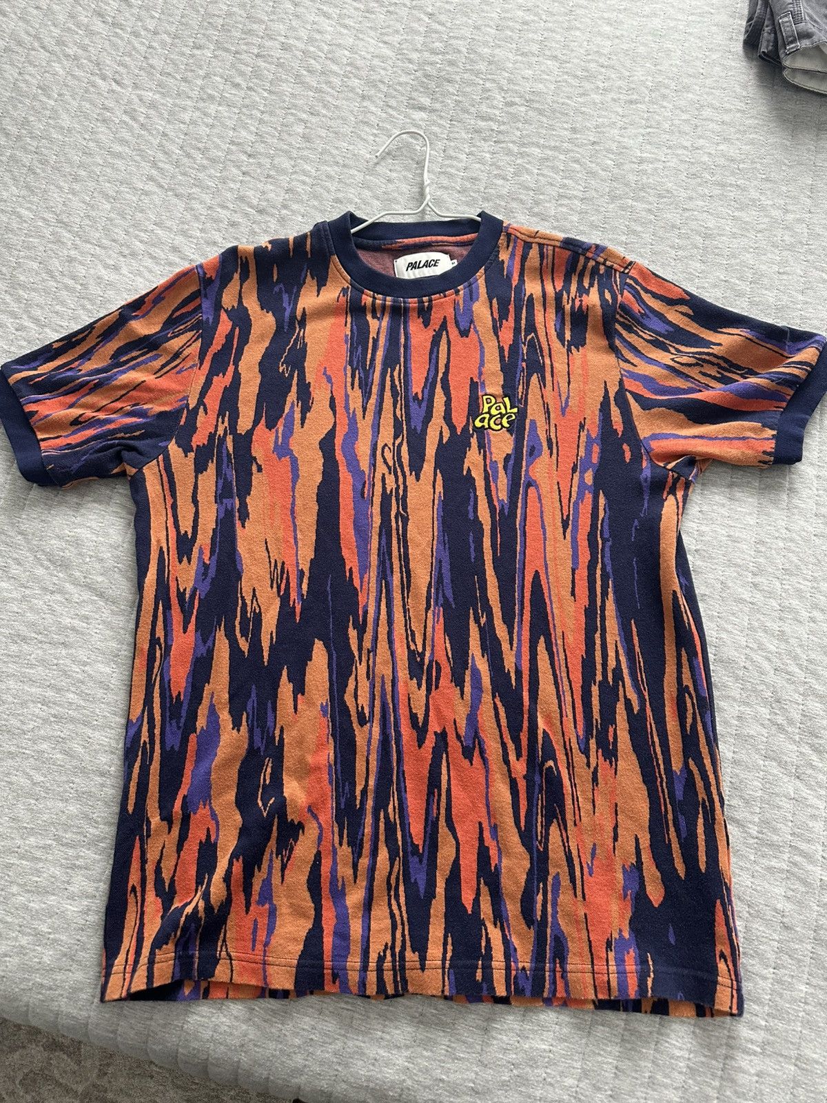 Palace Palace J T-Shirt Size US M / EU 48-50 / 2 - 1 Thumbnail