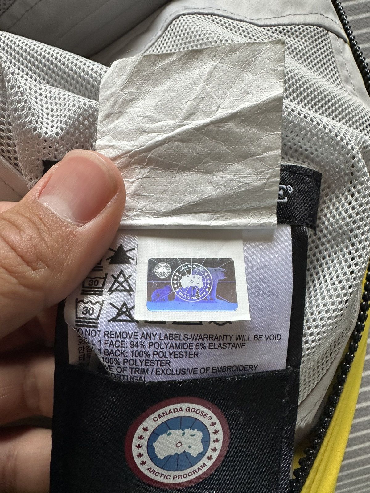 Canada Goose Canada Goose Seawolf Rain Jacket- Yellow M Size US M / EU 48-50 / 2 - 6 Thumbnail