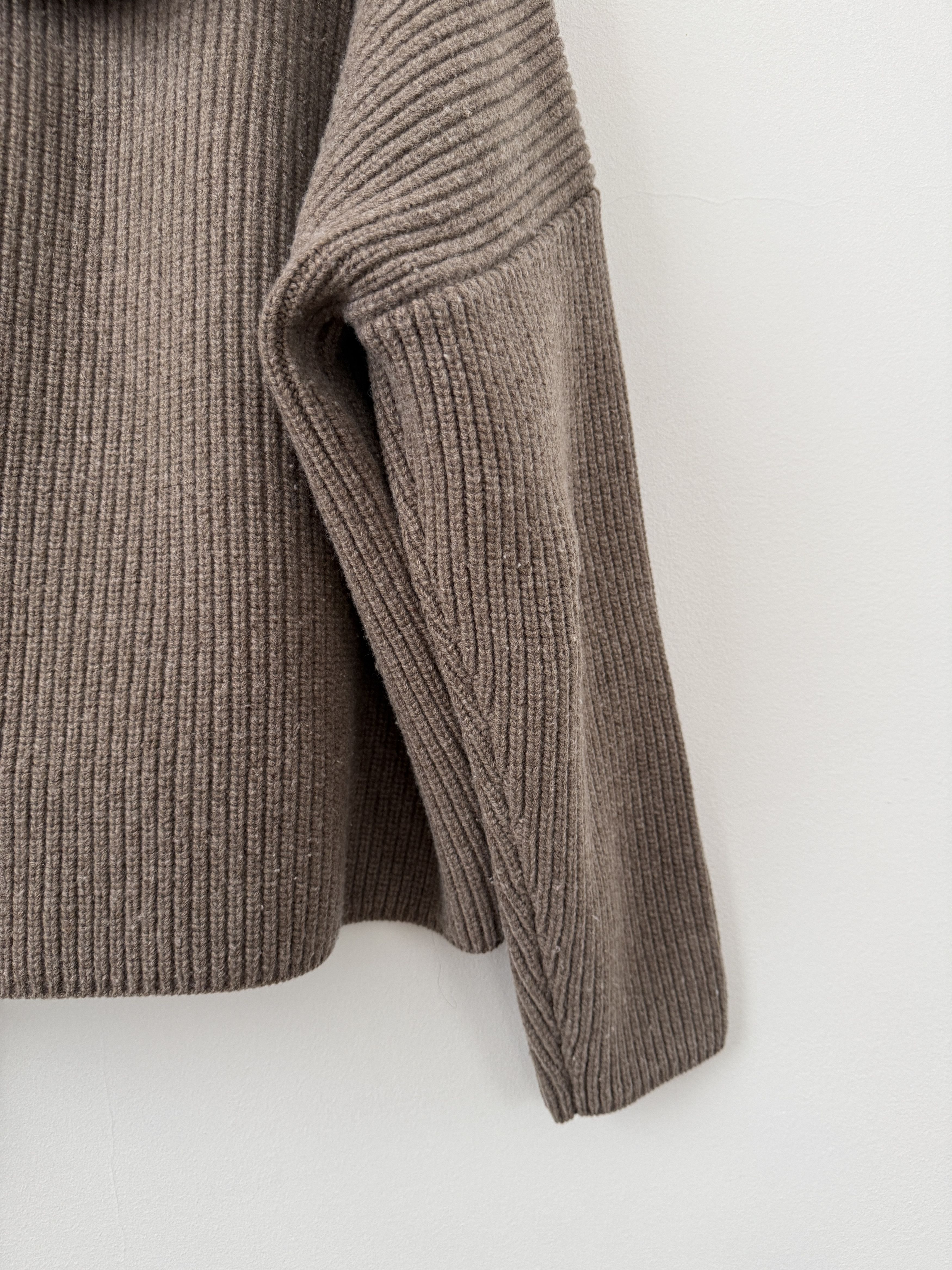 John Elliott John Elliott Dakota Knit Poncho Wheat Size US M / EU 48-50 / 2 - 12 Thumbnail