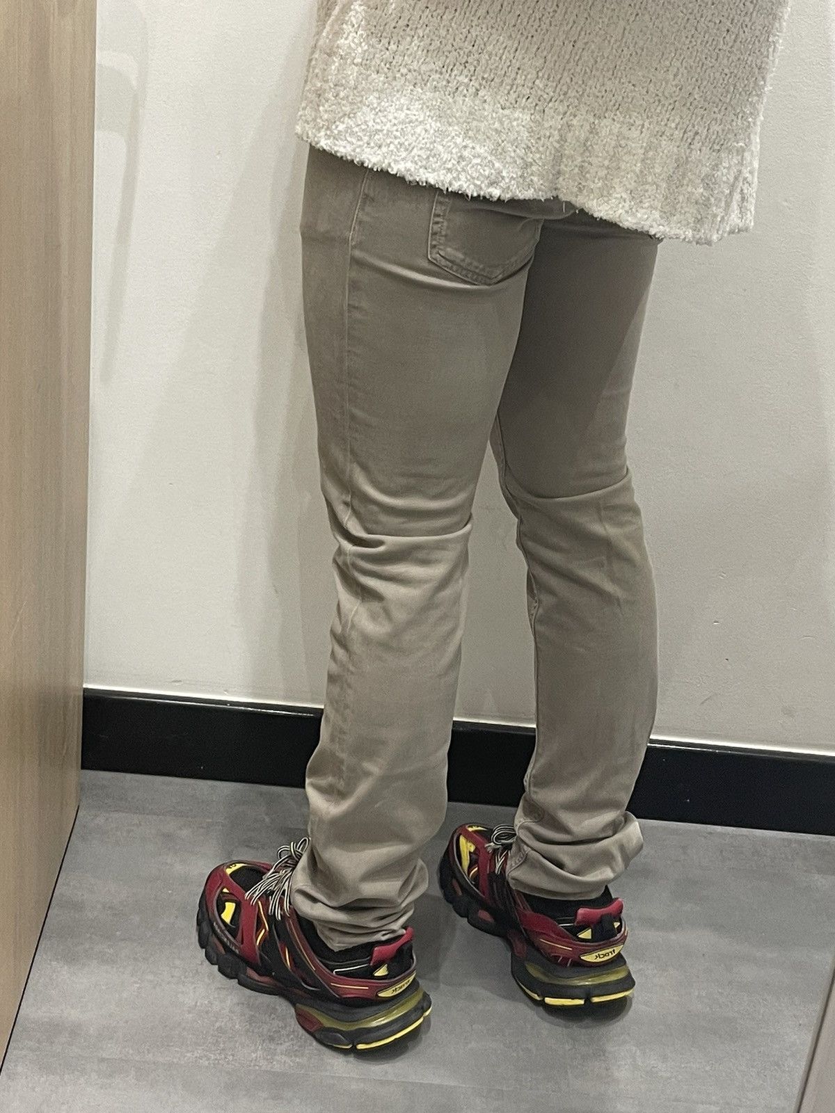 Prada SS13 Prada Distressed Light Grey Denim Pants Size US 32 / EU 48 - 8 Thumbnail