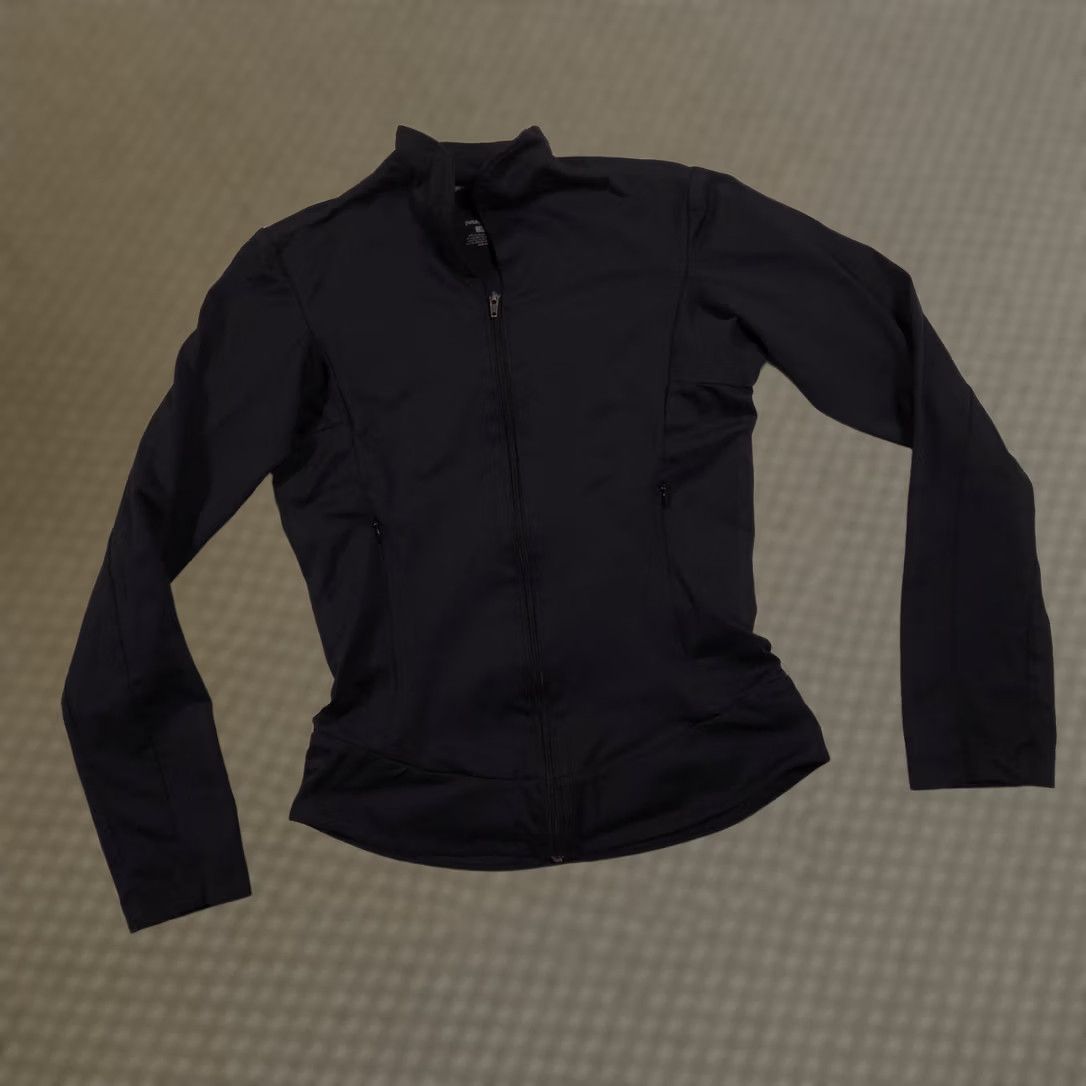 Patagonia Patagonia Jacket Womens Small Black Full Zip Softshell Stretch Activewear Mens? Womens? Size S / US 4 / IT 40 - 1 Thumbnail