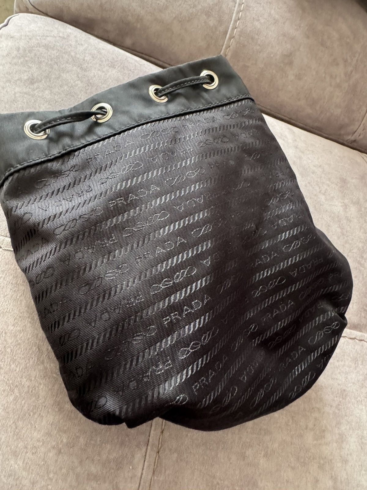 Prada PRADA pouch mini bag SEE REAL TAPE MEASUREMENTS IN PHOTOS Size ONE SIZE - 15 Thumbnail