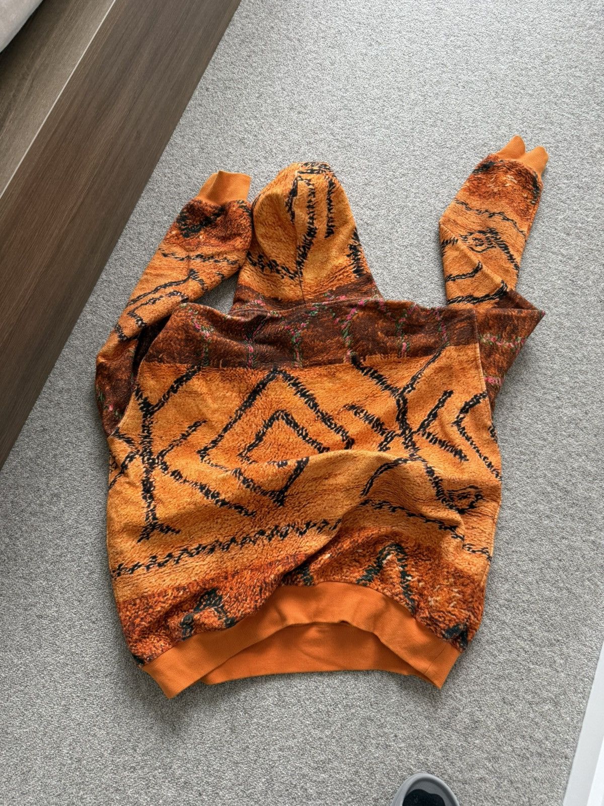 18 East 18 East India Tiger Pattern Size US L / EU 52-54 / 3 - 3 Thumbnail
