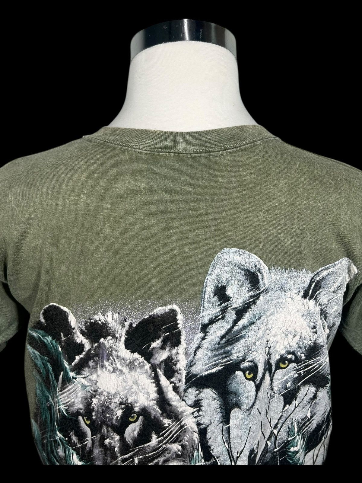 Vintage Vintage Wolf All Over Print T-Shirt Size US M / EU 48-50 / 2 - 6 Thumbnail