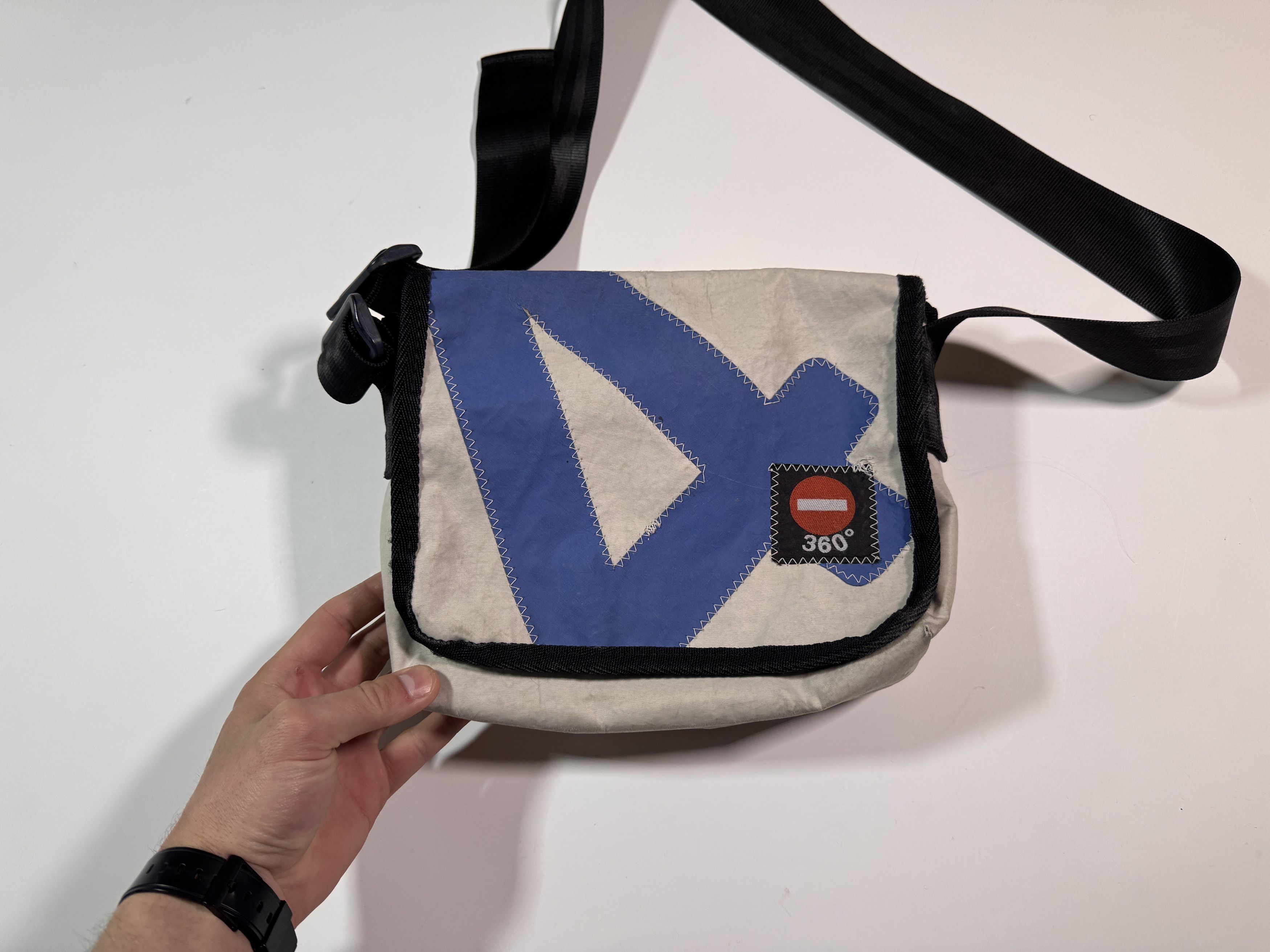 Handmade Upcycled Sail Cloth Segeltuch Crossbody White Messenger Size ONE SIZE - 2 Thumbnail
