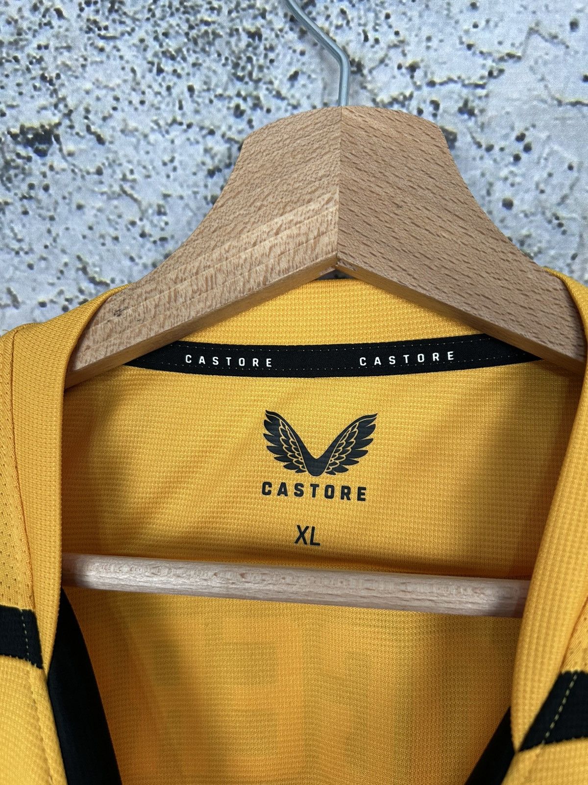 Castore Wolves Castore Football Soccer Jersey Sport Size US XL / EU 56 / 4 - 7 Thumbnail
