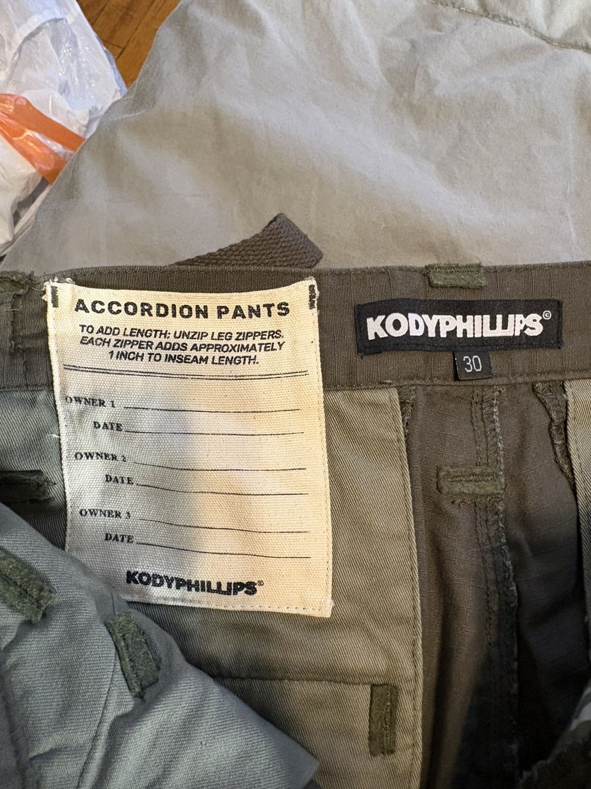 Kody Phillips Kody Phillips Accordion Pants Size US 30 / EU 46 - 8 Thumbnail