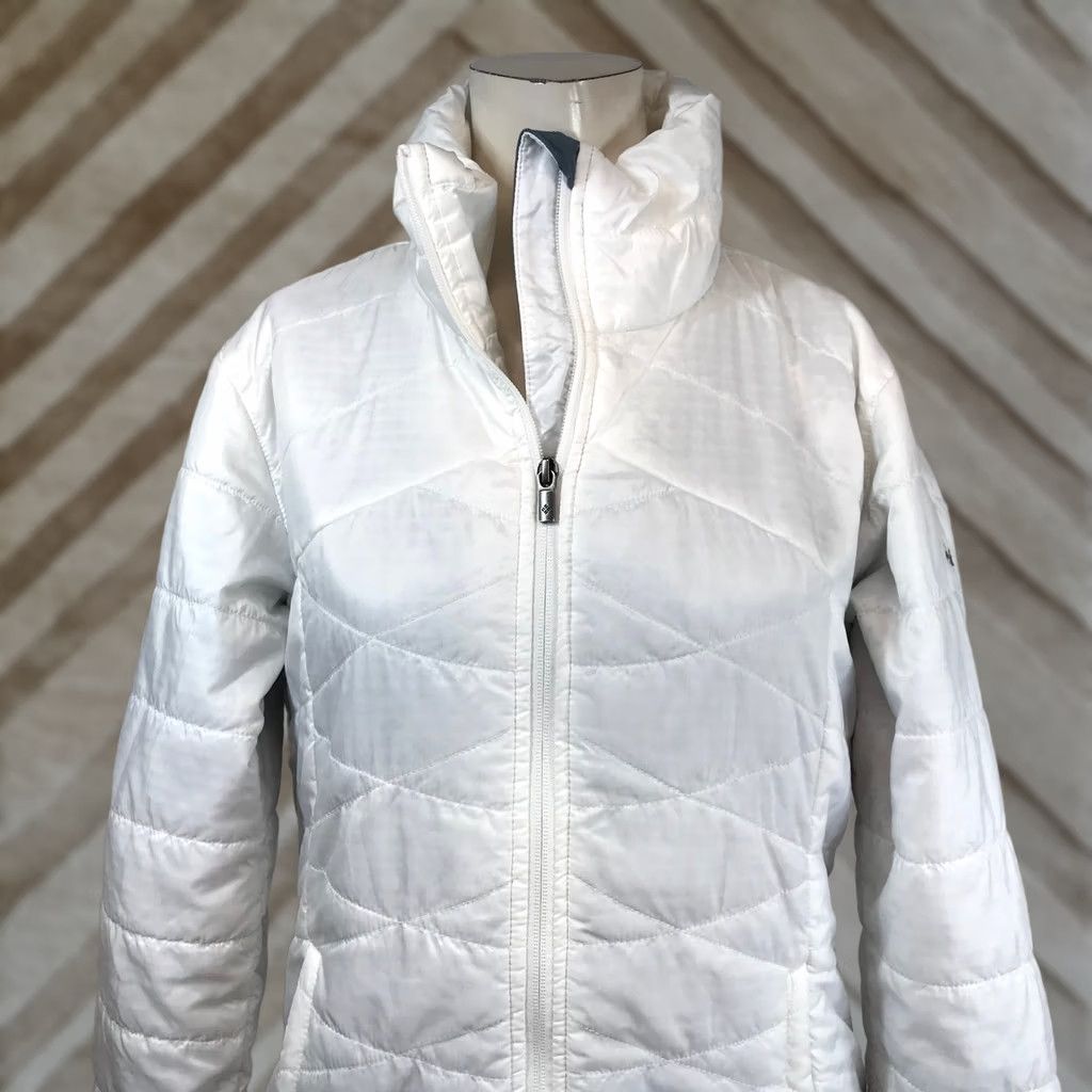 Vintage Columbia Puffer Jacket Womens Medium White Omni-Heat Quilted Full Zip Thermal Jacket Size M / US 6-8 / IT 42-44 - 1 Thumbnail