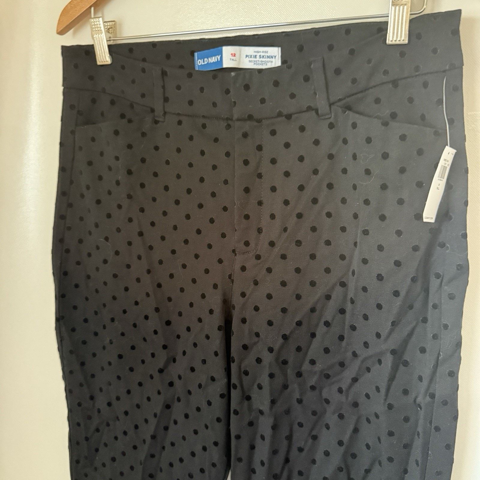 Old Navy Old Navy High Rise Pixie Skinny Secret Smooth Pockets Pants Size 30" / US 8 / IT 44 - 5 Thumbnail