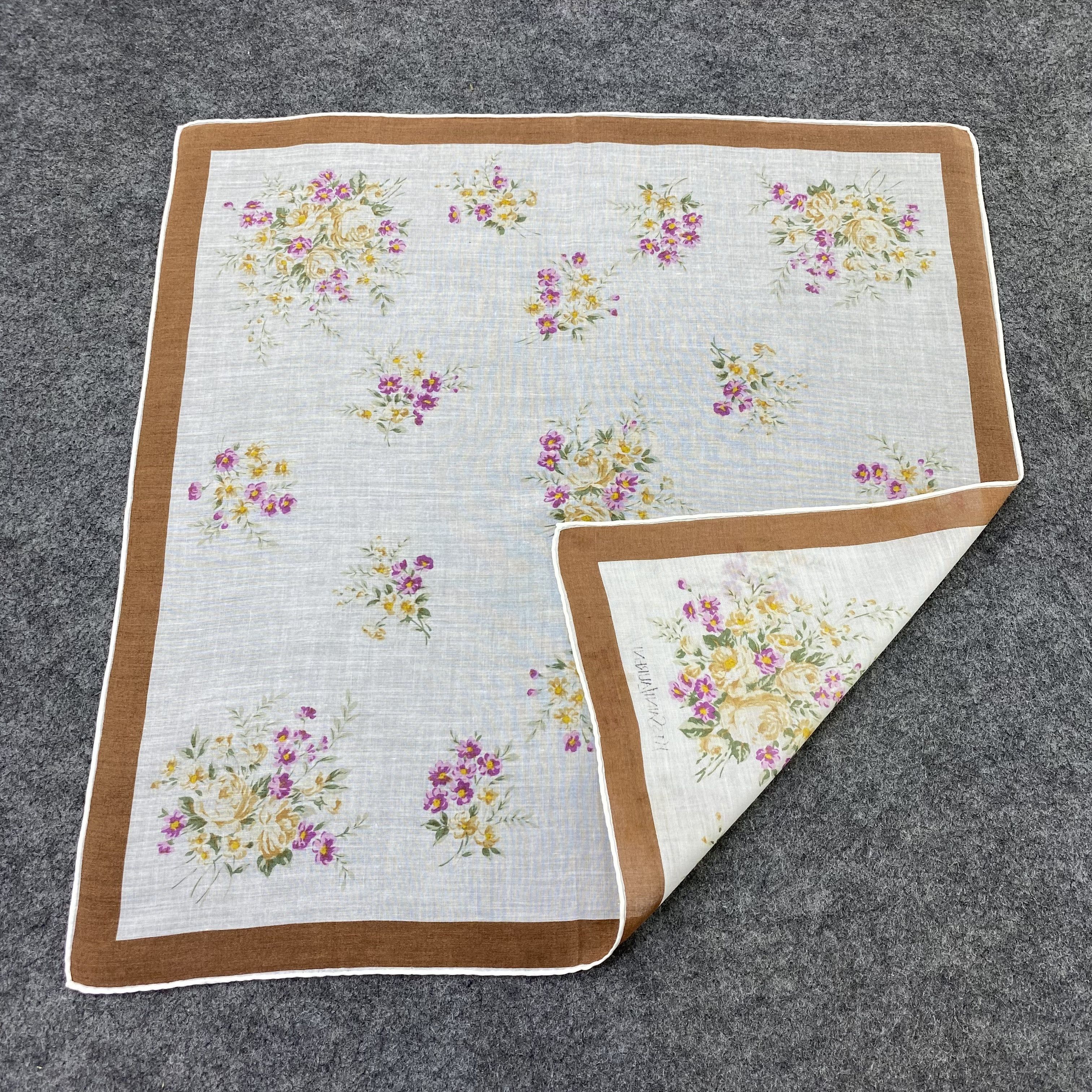 Yves Saint Laurent Yves Saint Laurent Handkerchief Neckerchief Bandana-B1843 Size ONE SIZE - 5 Thumbnail