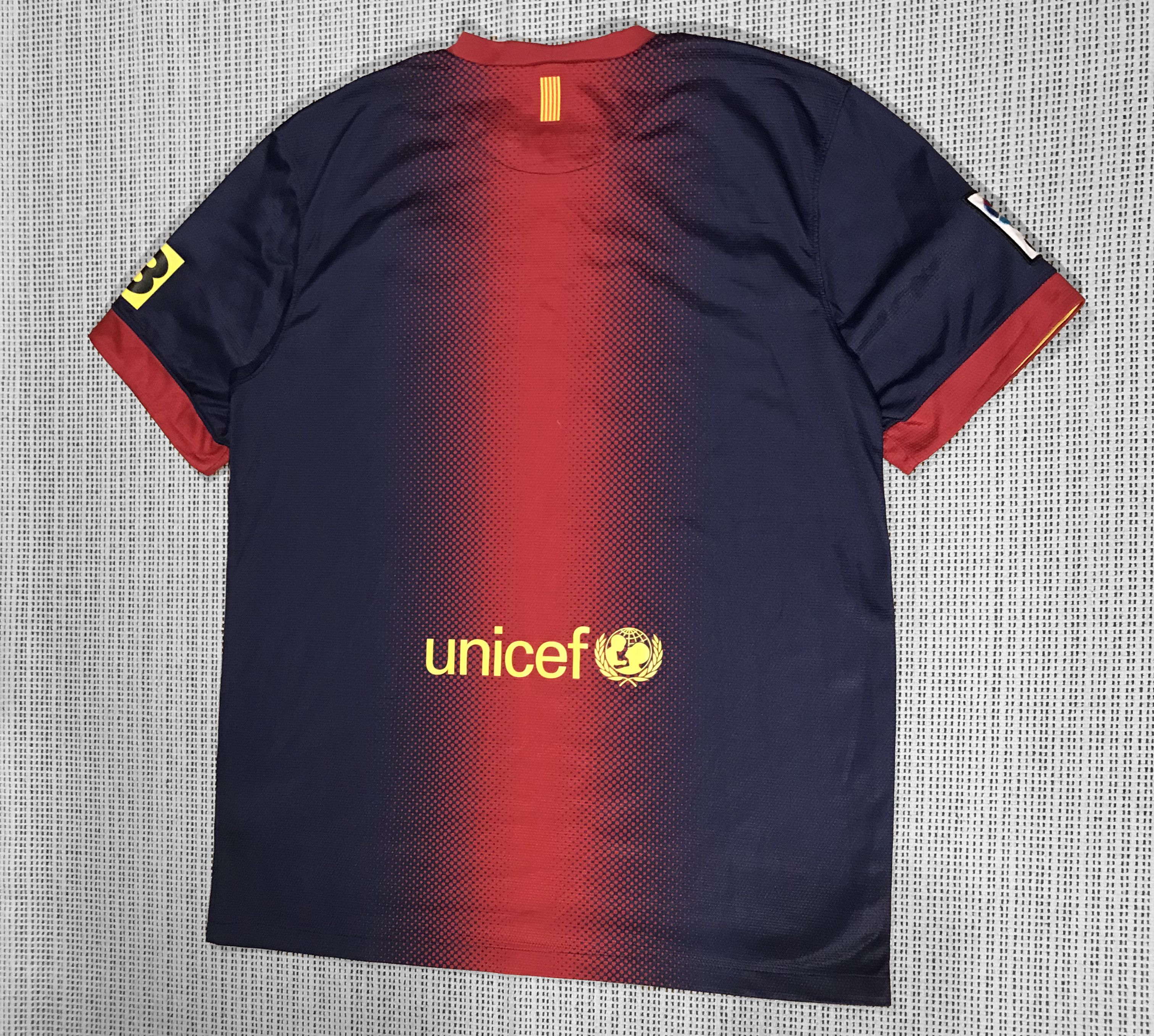 Nike NIKE 2012/2013 F.C Barcelona T-shirt (L) Size US L / EU 52-54 / 3 - 2 Thumbnail