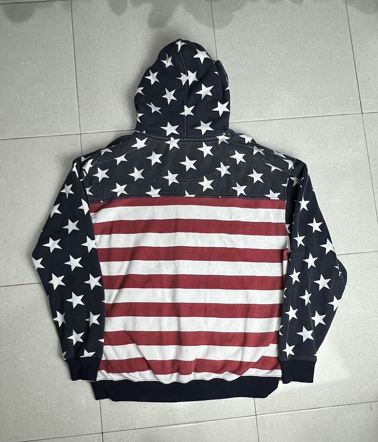 Vintage Hoodie Flag Very Nice Design Size US XL / EU 56 / 4 - 2 Thumbnail