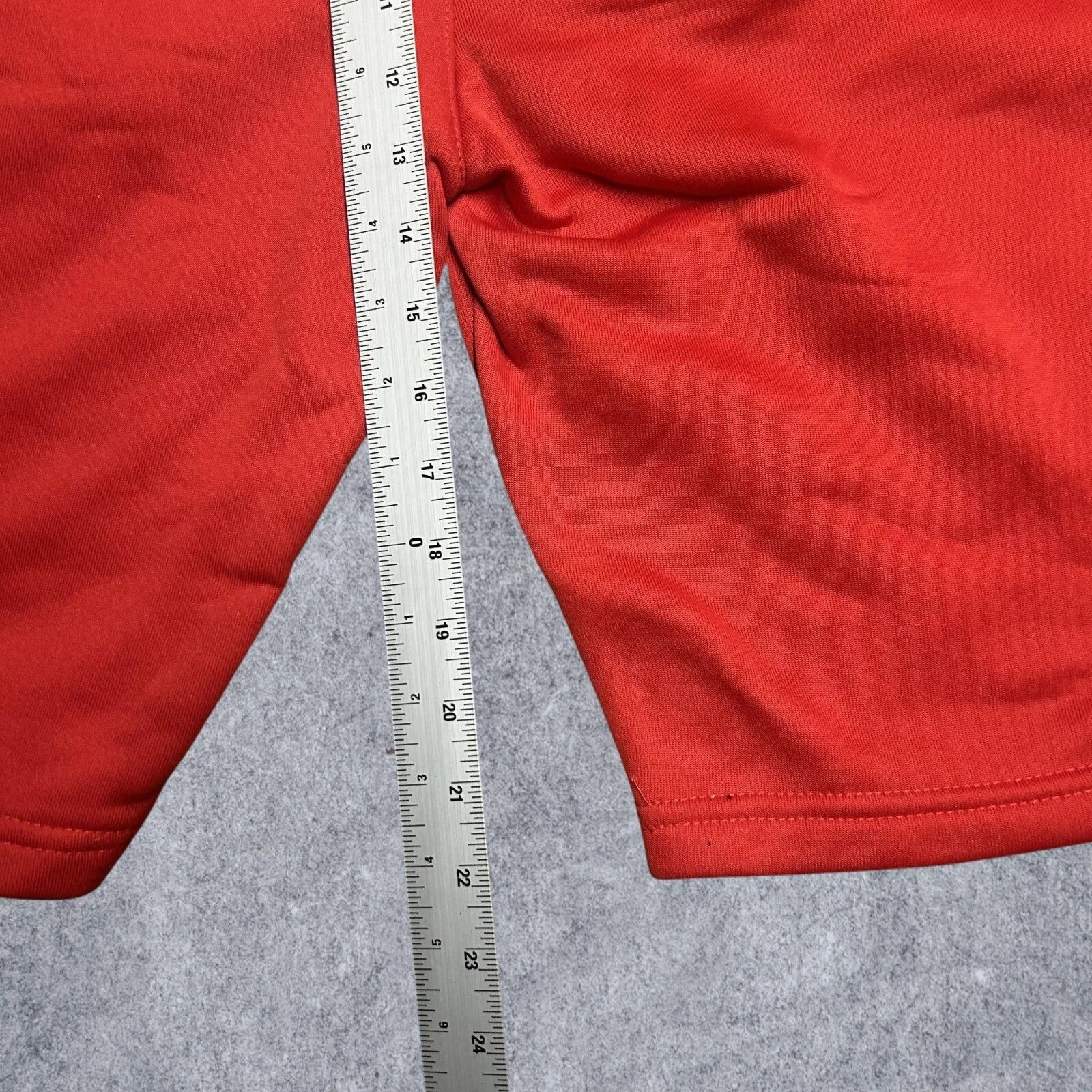 Akademiks Akademiks VTG Y2K NWT Workout Sweat Shorts Front Zip Pocket Size US 26 / EU 42 - 2 Thumbnail