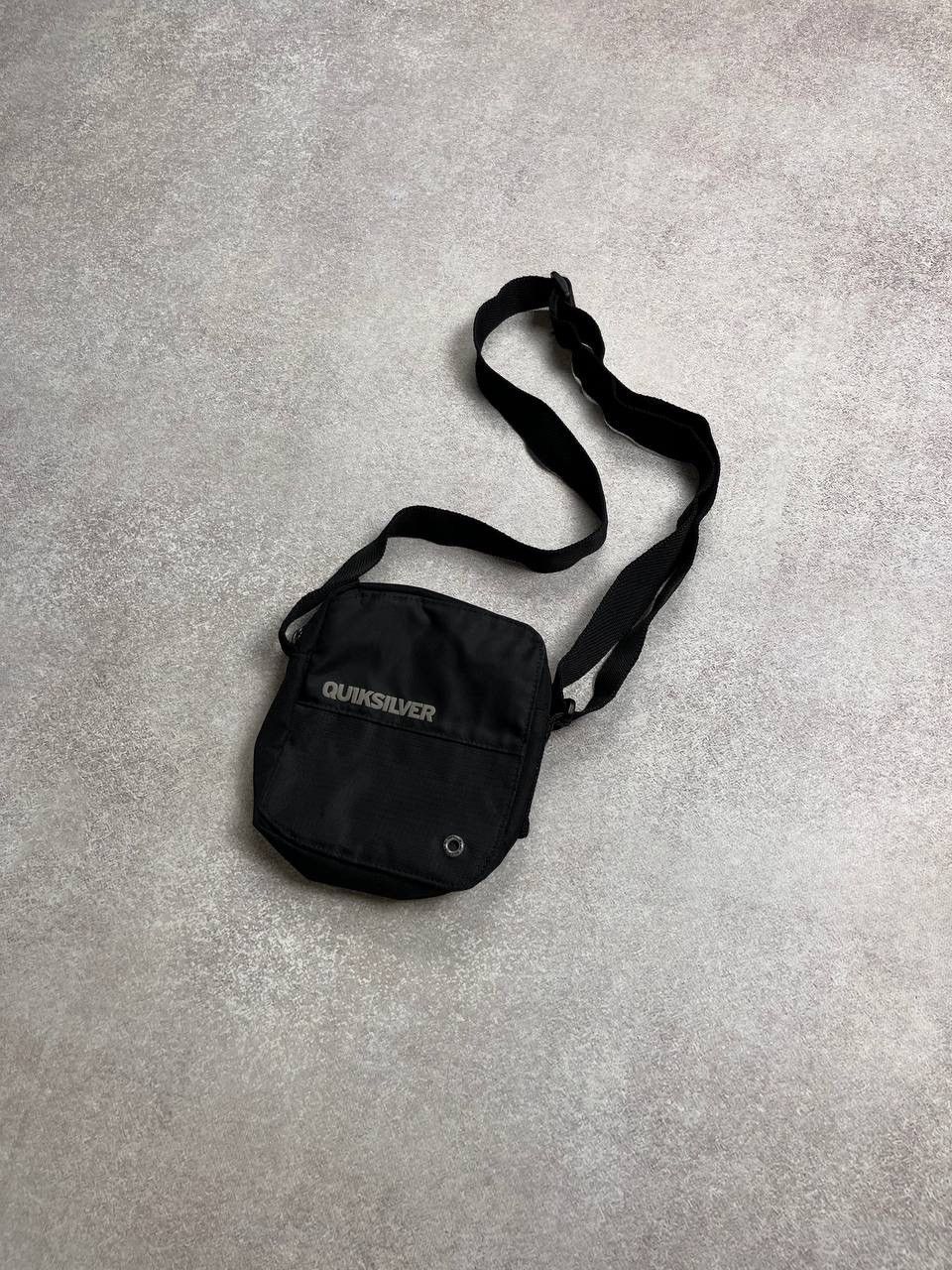 Quiksilver VINTAGE QUICKSILVER CROSS BODY NYLON BAG RARE Size ONE SIZE - 3 Thumbnail