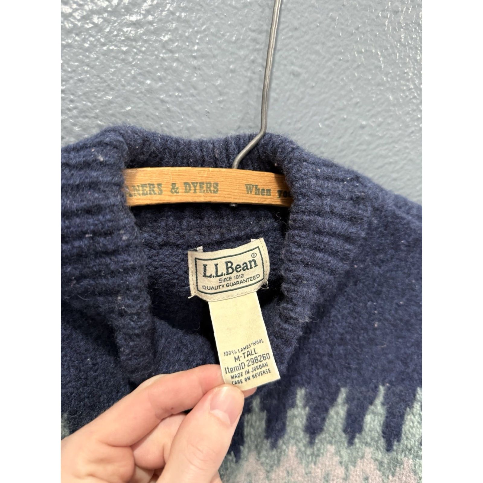 Vintage VINTAGE L.L. Bean Knit Wool Graphic Sweater Men’s Pullover Size M Blue Wool Knit 25in 18in Mens Size US M / EU 48-50 / 2 - 2 Thumbnail