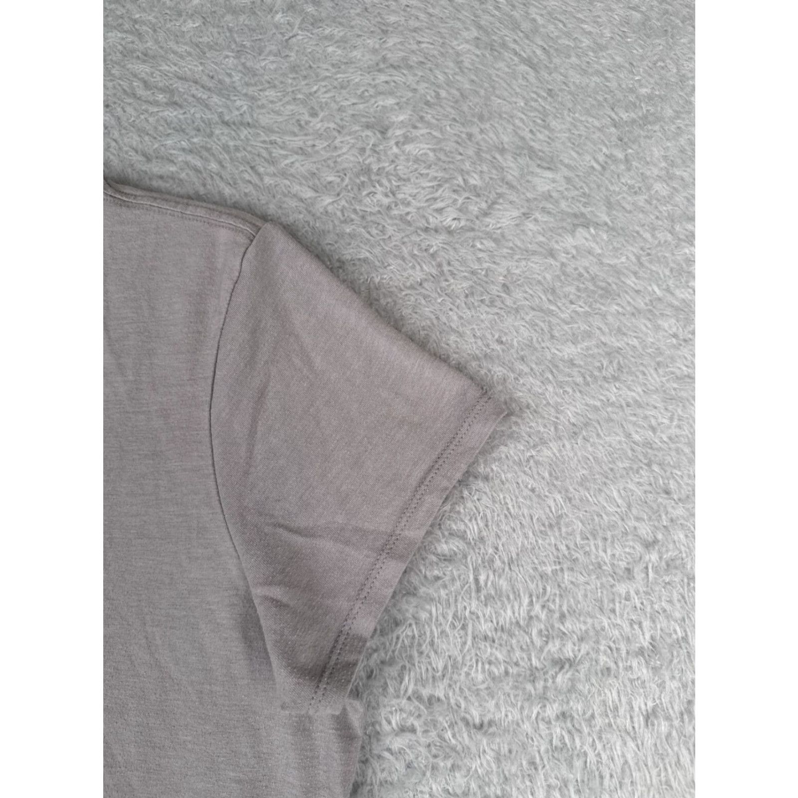 The North Face The North Face Shirt Women M Gray V-Neck Short Sleeve Slim Fit Poly Tri-Ble Size M / US 6-8 / IT 42-44 - 2 Thumbnail