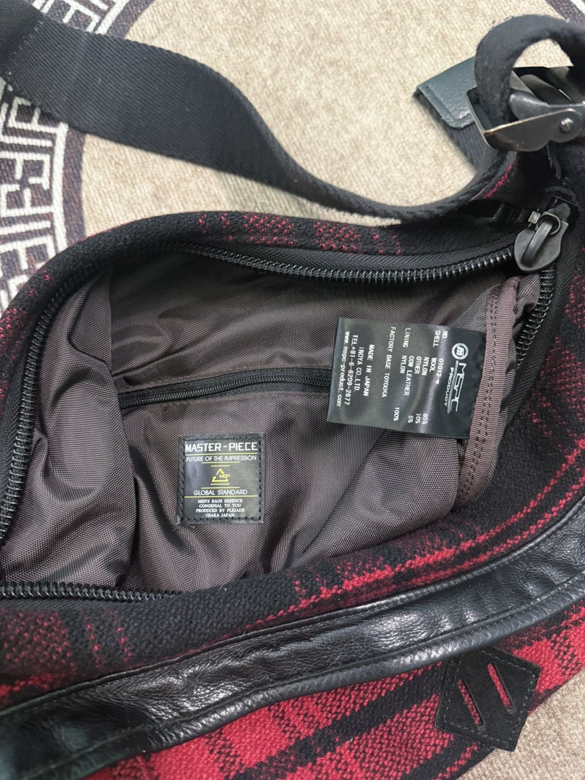 MasterPiece RARE MASTERPIECE PLAID WOOL MASSENGER BAG Size ONE SIZE - 18 Thumbnail