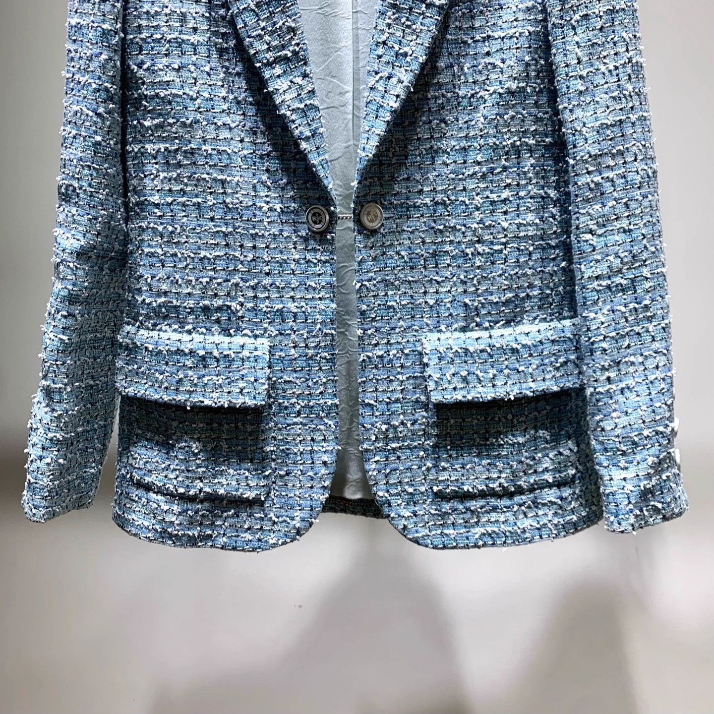 Chanel Women's CHANEL 19C Cruise Blue Coco Blazer Jennie Size XS / US 0-2 / IT 36-38 - 4 Thumbnail