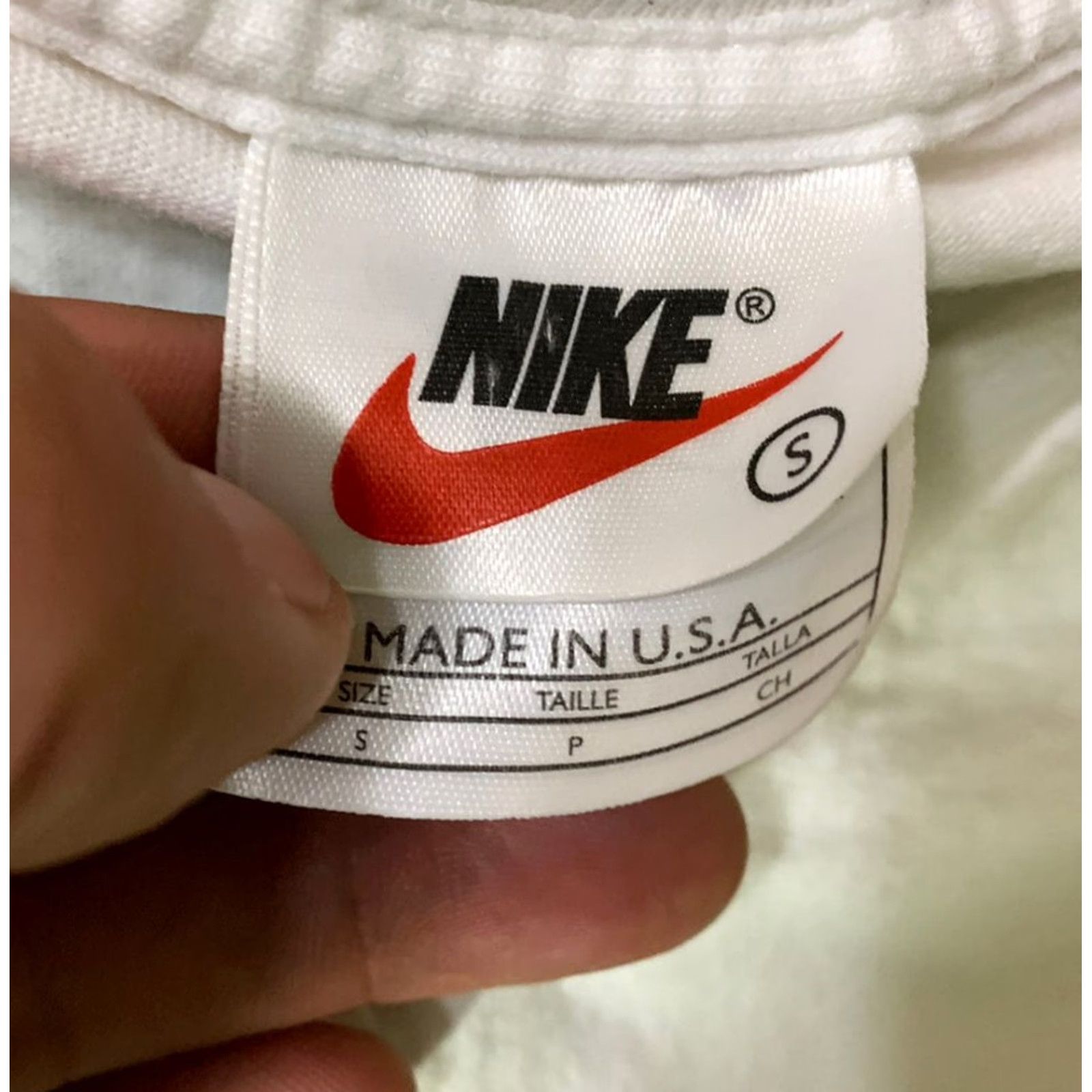 Nike Nike Streetwear V Neck Mens Small Extra Large XL T Shirt Size US S / EU 44-46 / 1 - 5 Thumbnail