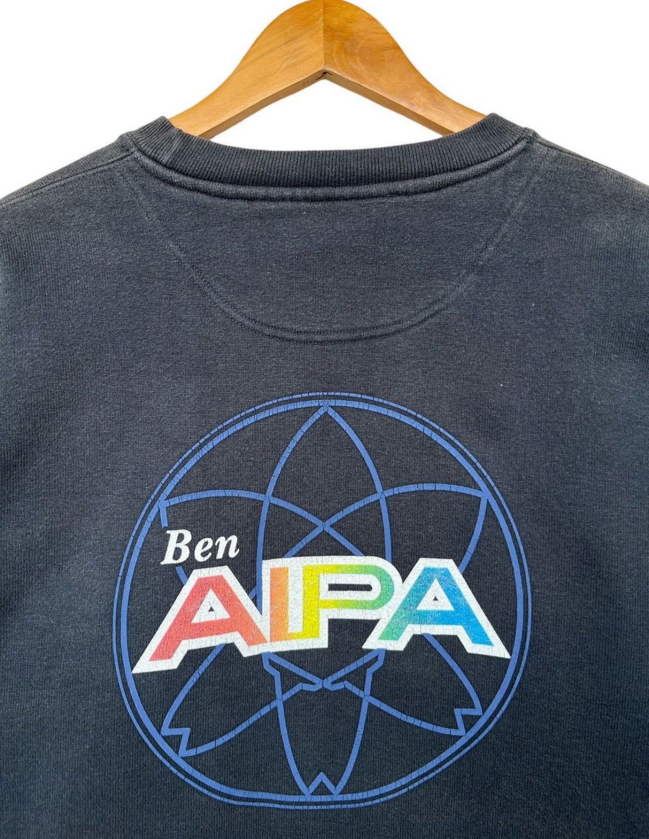 Vintage Vintage Ben Aipa Surfboard Sweatshirt Size US L / EU 52-54 / 3 - 4 Thumbnail