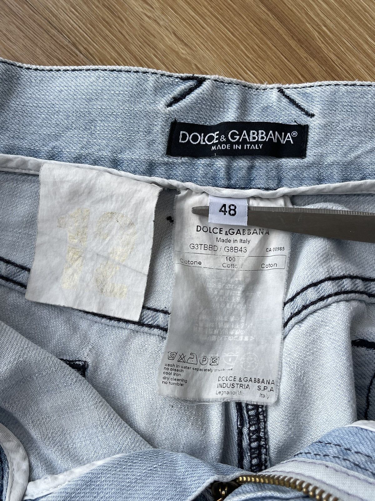 Dolce & Gabbana Dolce & Gabbana Archive Y2K Light Wash Straight Denim Jeans Size US 32 / EU 48 - 12 Thumbnail