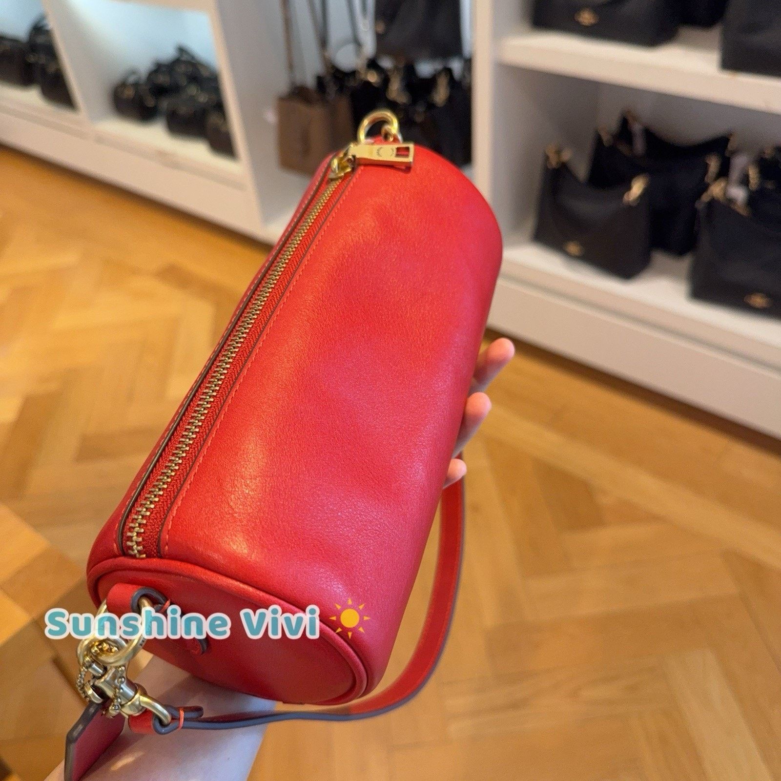 Coach NWT Coach Small Barrel Bag Handbag CDY80 B4/SCARLET Size ONE SIZE - 3 Thumbnail