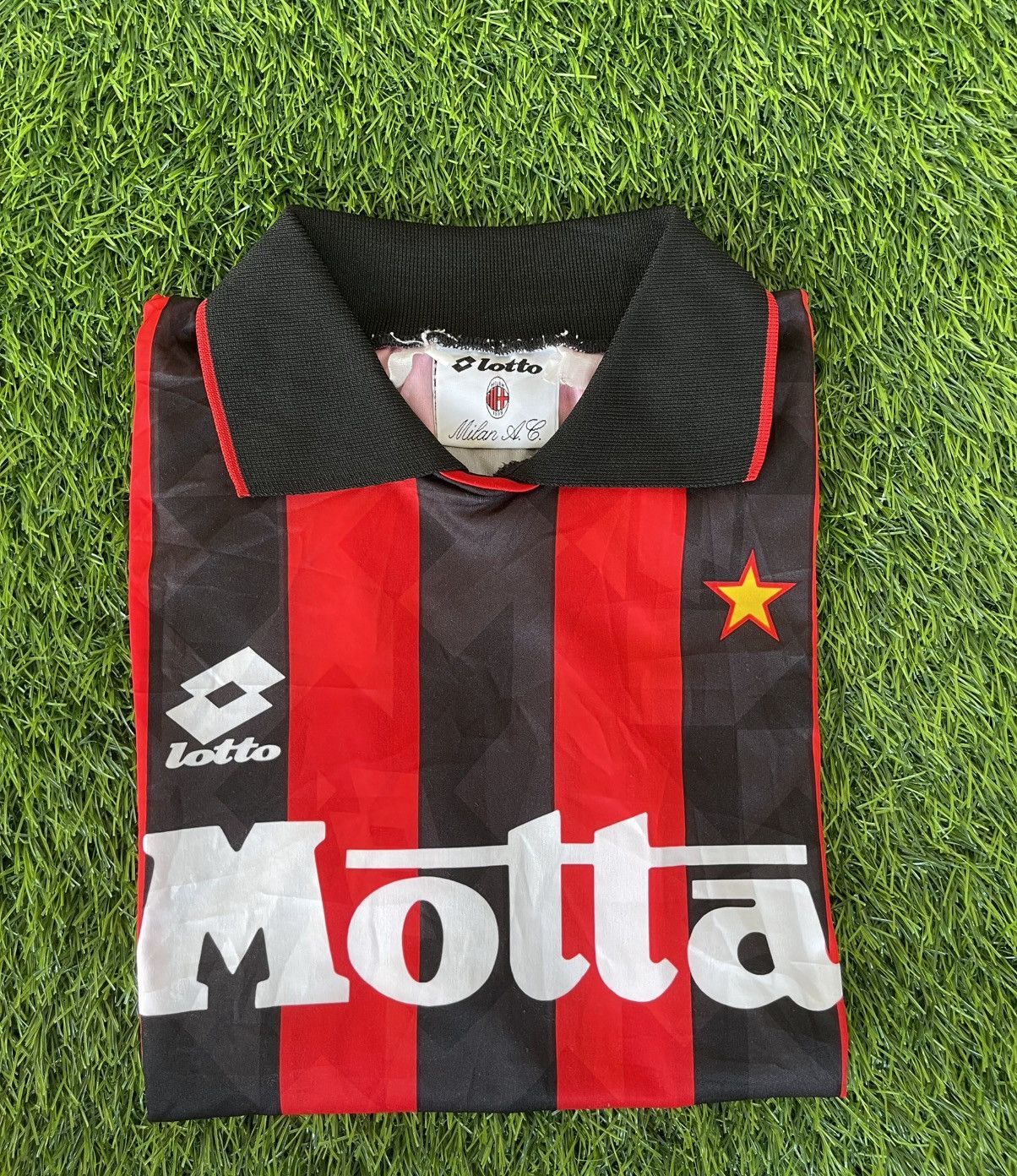 Lotto Sport Vintage’93-94🔥AC MILAN🔥LOTTO HOME FOOTBALL CLUB JERSEY L/S Size US L / EU 52-54 / 3 - 16 Thumbnail