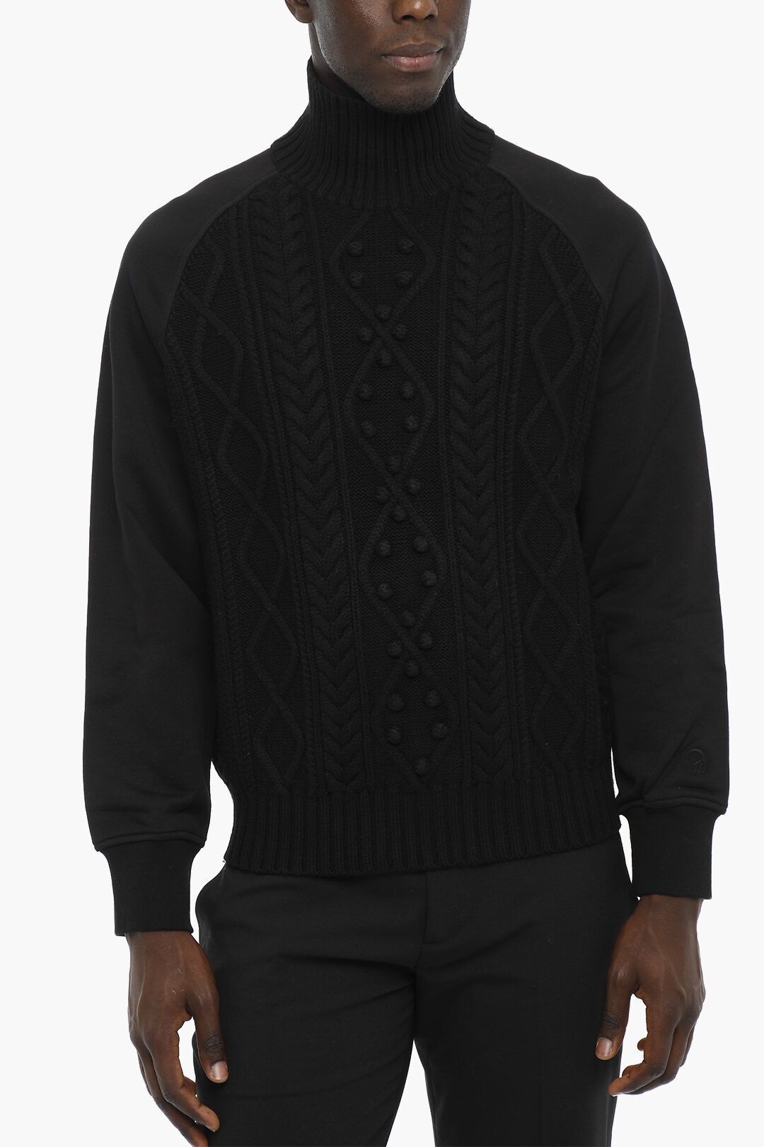 og1mm1223 Turtleneck Sweater in Black