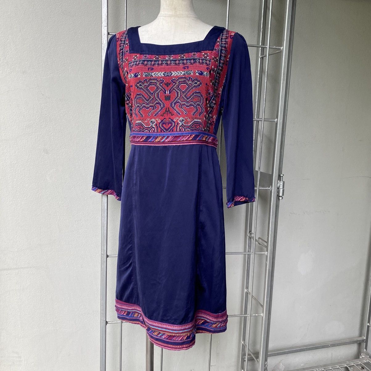 Vivienne Tam VIVIENNE TAM Navy Blue Dress with Pink Embroidered Details Size XS / US 0-2 / IT 36-38 - 21 Thumbnail