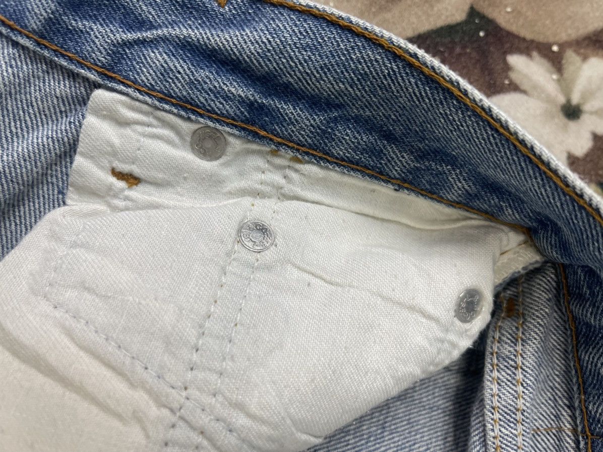Levi's Vintage 80’s Levi’s 501 Straight Cut Jeans Size US 28 / EU 44 - 14 Thumbnail