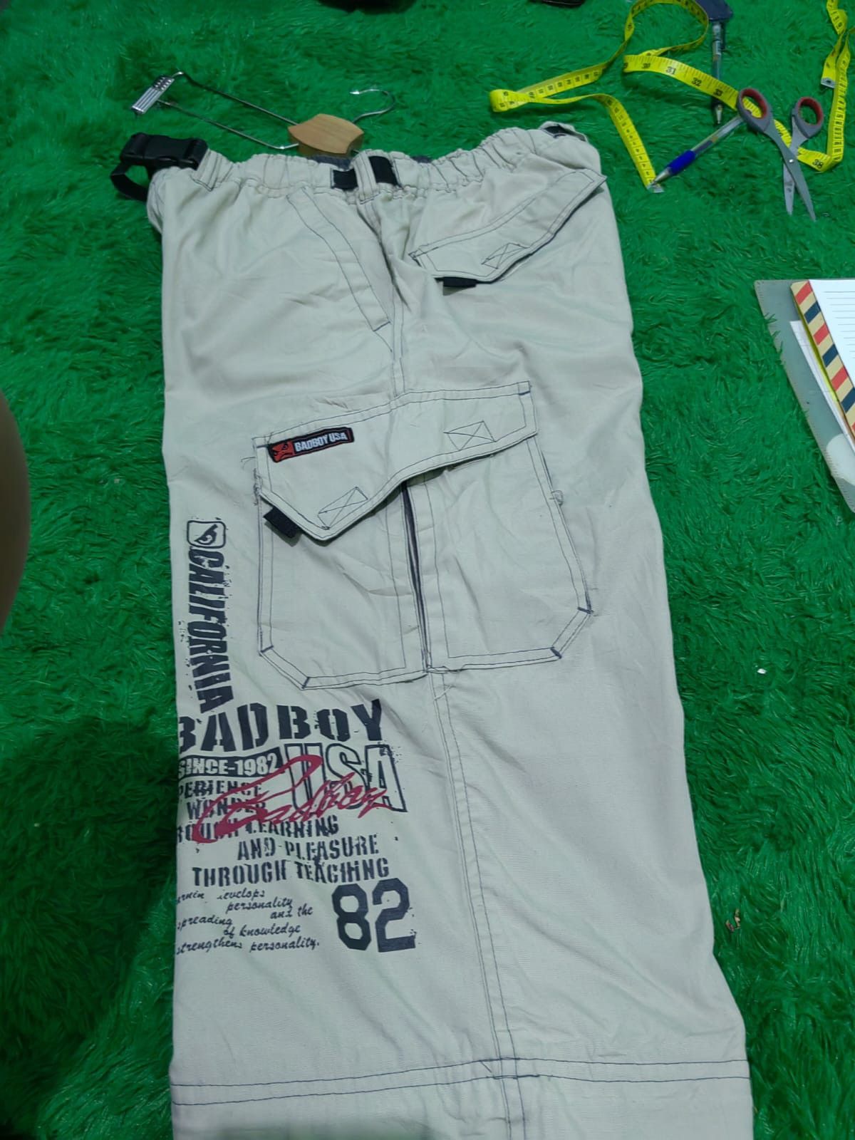 Japanese Brand Multi pocket 3/4 y2k badboy jort pant Size US 31 - 3 Thumbnail
