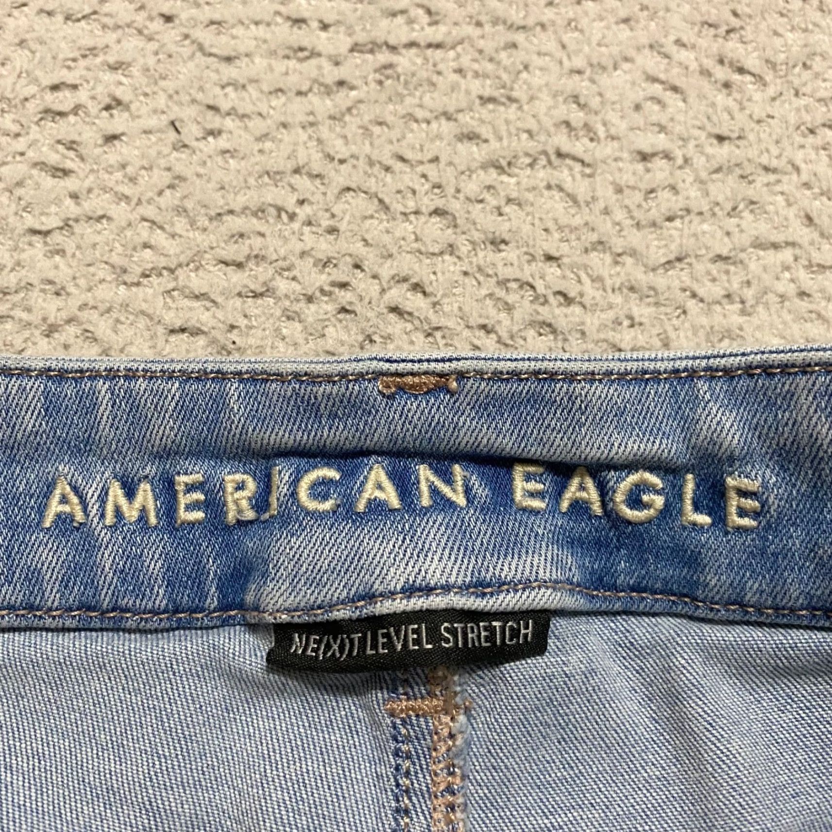 American Eagle Outfitters American Eagle Outfitters Jeans Womens 6 Blue Denim Medium Wash High Rise Jegging Distress Size 28" / US 6 / IT 42 - 3 Thumbnail