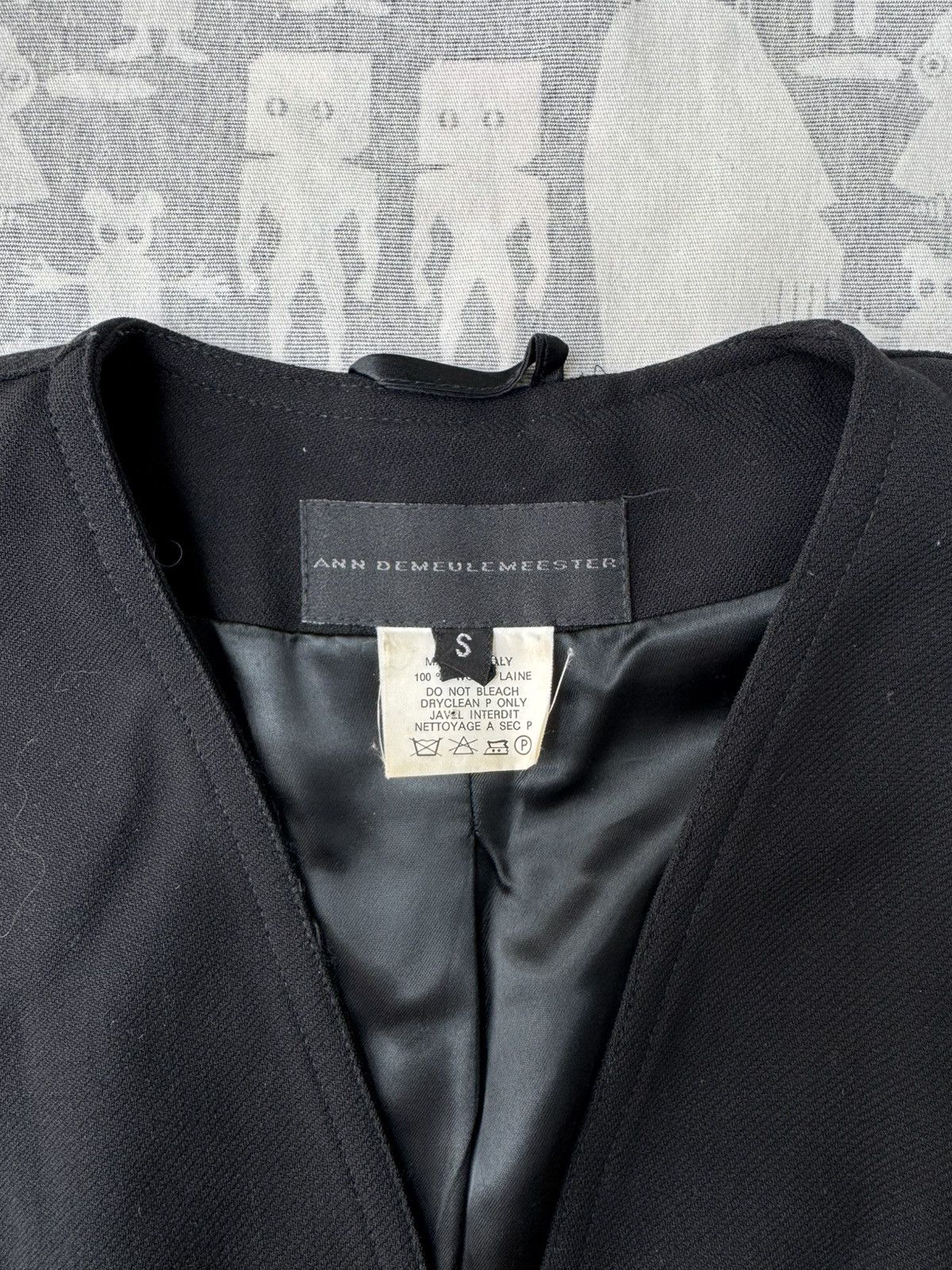 Ann Demeulemeester Ann Demeulemeester 1980's Darted C-Shaped Wool Light Coat Size US S / EU 44-46 / 1 - 2 Thumbnail