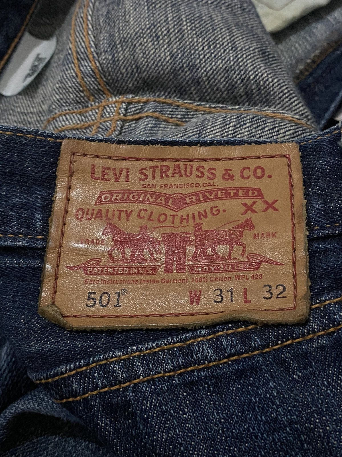 Levi's × Levi's Vintage Clothing Men Levis Vintage 501 Straight Leg Button Fly 4093 i' Size US 31 - 17 Thumbnail