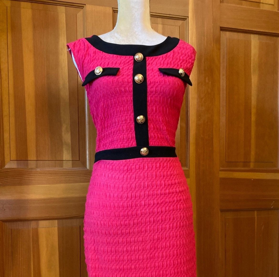 Designer × Other NWT, Lavishly Paris Women’s Hot Pink Button Decor Dress Size M / US 6-8 / IT 42-44 - 9 Thumbnail