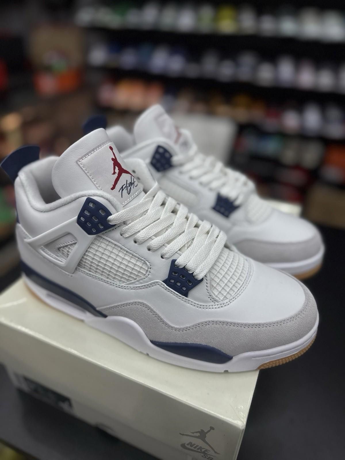 Jordan Brand Size 10.5 - Nike SB x Air Jordan 4 Retro SP Navy NEW Size US 10.5 / EU 43-44 - 3 Thumbnail
