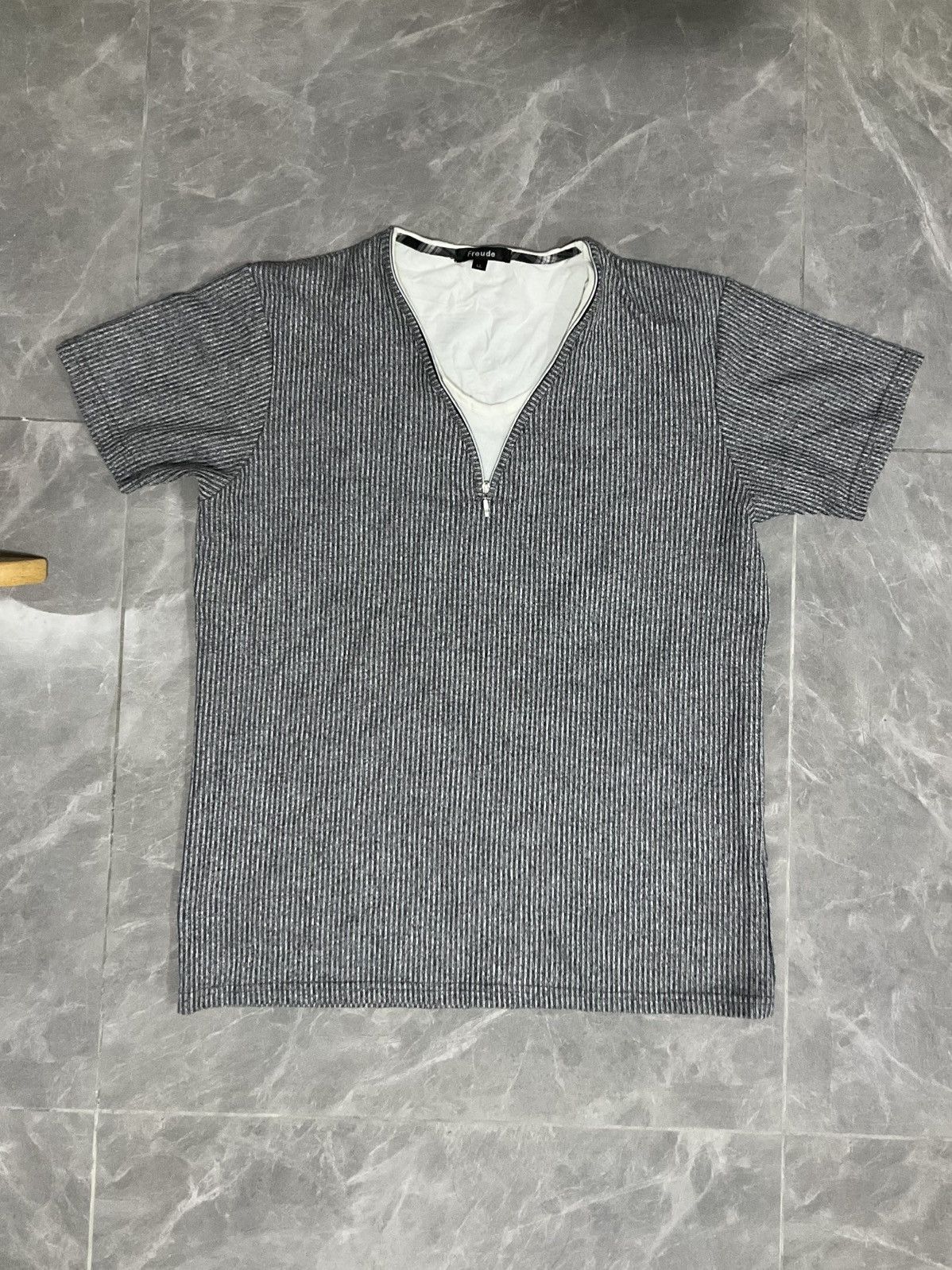 Japanese Brand × Seditionaries × Vintage Rare T-shirt Freude Line Stripe Size US L / EU 52-54 / 3 - 1 Thumbnail