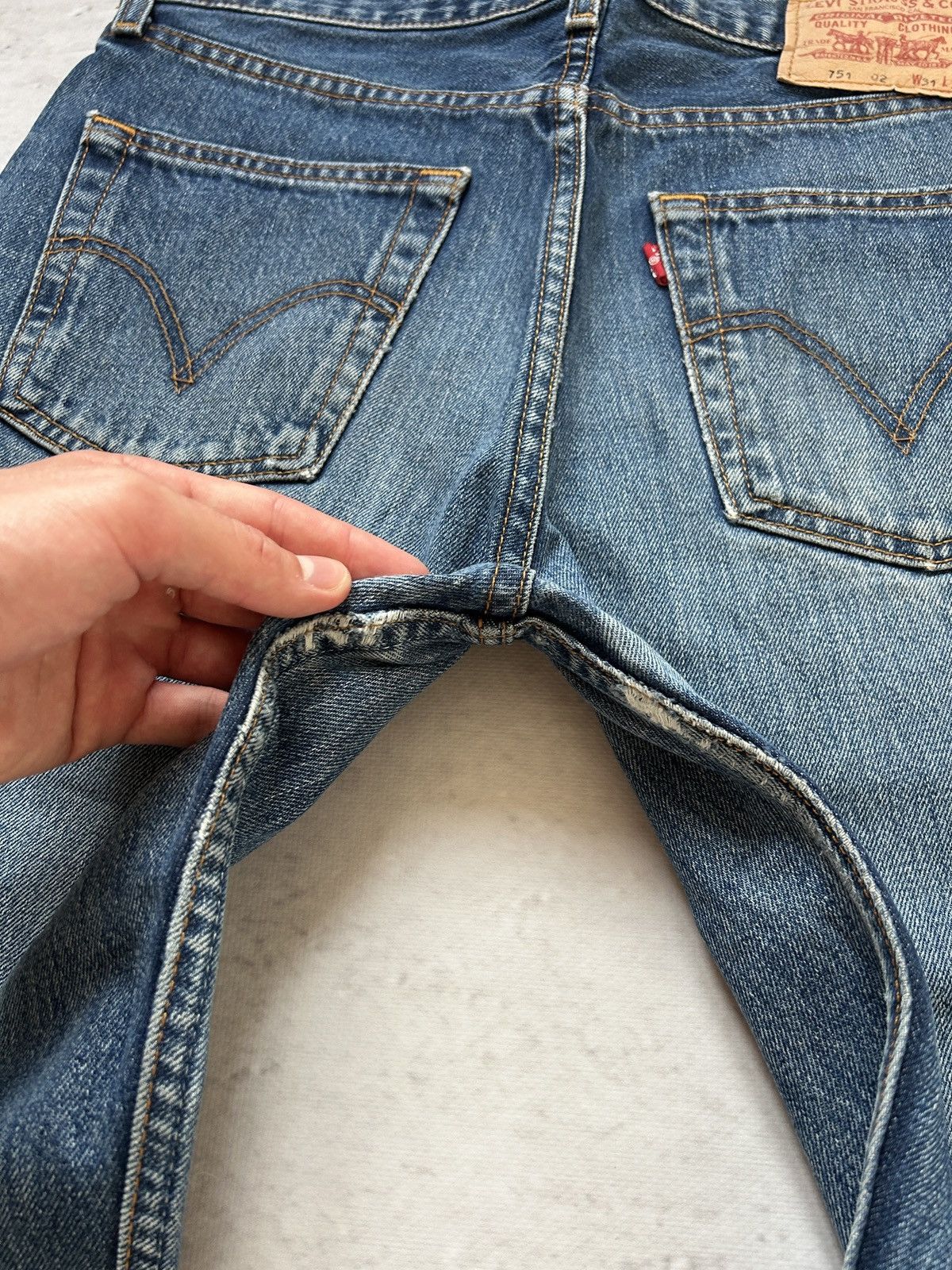 Levi's Vintage Clothing 💥SALE💥Vintage Levis 751 Distressed Washed Denim Jeans 00s Size US 31 - 5 Thumbnail