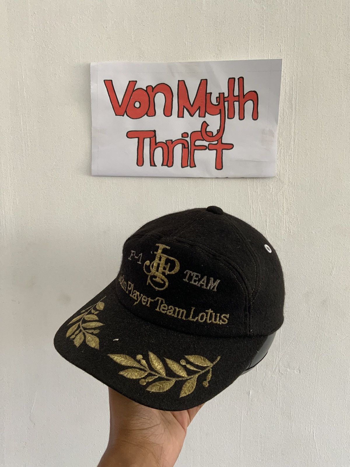 Vintage Vintage John Player Team Lotus JSP F1 Team Wool Hat Size ONE SIZE - 1 Thumbnail