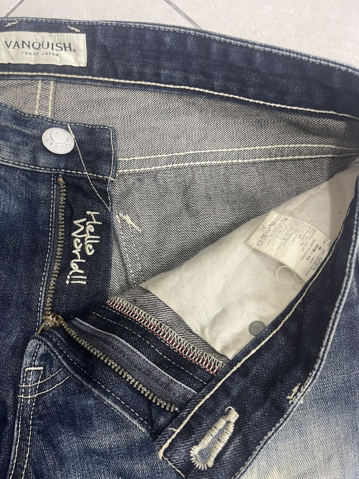 Vanquish Vanquish "Hello World" Paint Splatter Distressed Denim Size US 32 / EU 48 - 7 Thumbnail